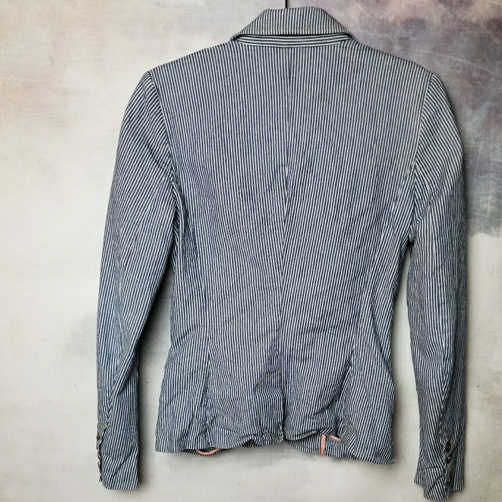 H&M - Picture 2 of 6